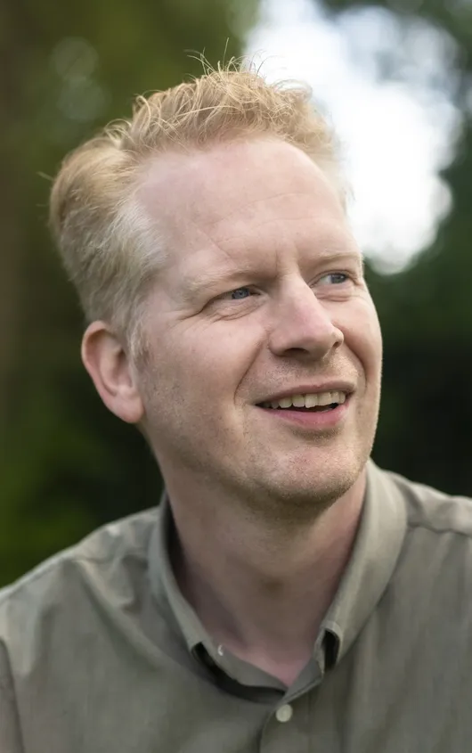 Portretfoto van weerman Peter Kuipers Munneke