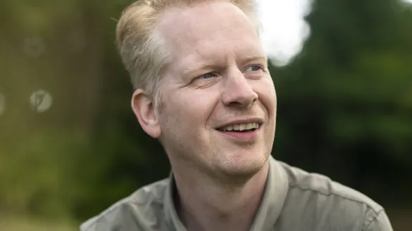 Portretfoto van weerman Peter Kuipers Munneke